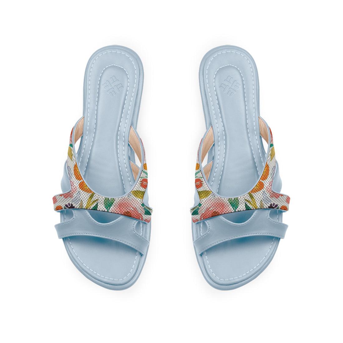 Blue Split Slipper Watercolor Flower - CANVAEGYPT