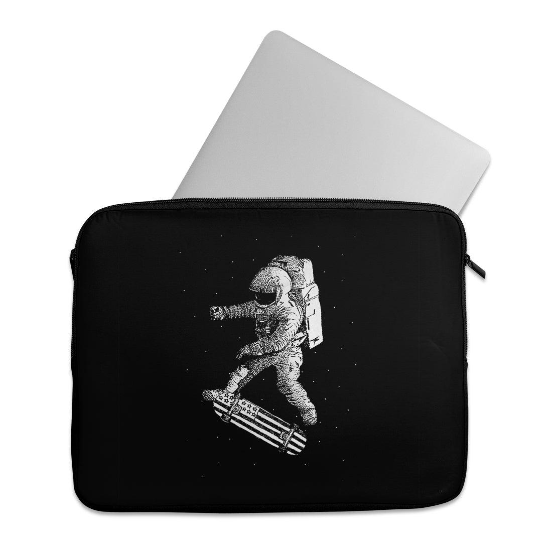 Laptop Sleeve Kickflip in space - CANVAEGYPT