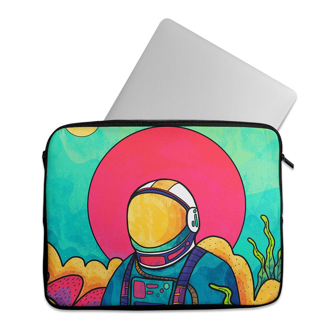 Laptop Sleeve Planet explorer - CANVAEGYPT